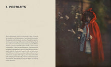 Afbeelding in Gallery-weergave laden, Eerste hoofdstuk 'portaits' van het boek colour mania