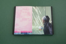 Afbeelding in Gallery-weergave laden, Barbara Debeuckelaere - 'OM (MOTHER)