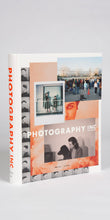 Afbeelding in Gallery-weergave laden, Photography Inc. - Van luxeproduct tot massamedium