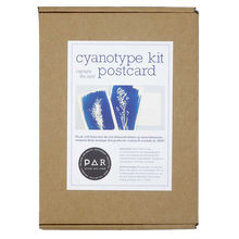Afbeelding in Gallery-weergave laden, DIY Cyanotype kit postcards