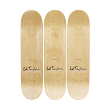 Afbeelding in Gallery-weergave laden, Ed Templeton Skateboard Set (3) - Wires Crossed Polaroids - Handgesigneerd - Limited Edition