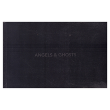 Afbeelding in Gallery-weergave laden, Angels &amp; Ghosts - gesigneerd
