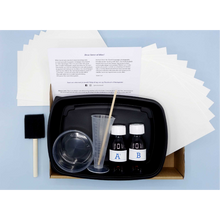Afbeelding in Gallery-weergave laden, DIY Cyanotype Kit - Maak Je Eigen Blauwdrukken | 19e Eeuws Fotografisch Proces FOMU