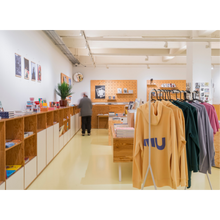 Afbeelding in Gallery-weergave laden, FOMU Sweater Lila - Stanley Stella Changer 2.0 | Duurzame Bio-Katoen Sweater