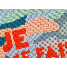 Afbeelding in Gallery-weergave laden, DIY - Je Me Fais du Bien - Needlepoint kit