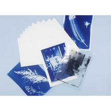 Afbeelding in Gallery-weergave laden, DIY Cyanotype Kit - Maak Je Eigen Blauwdrukken | 19e Eeuws Fotografisch Proces FOMU